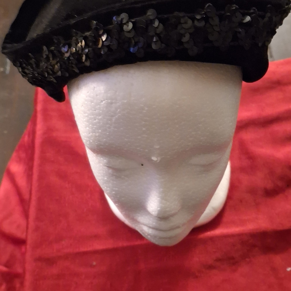 Black Sequin Beret